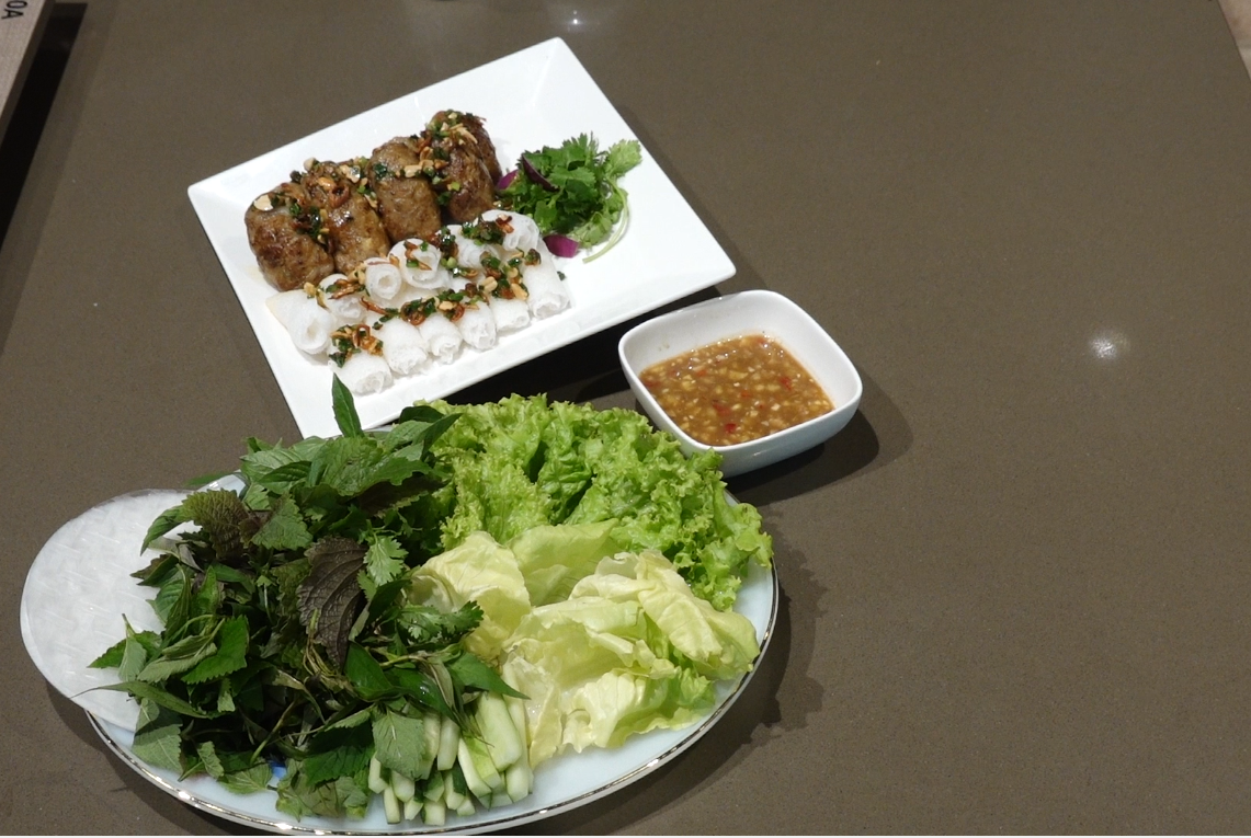 Chả vịt nướng mỡ chài