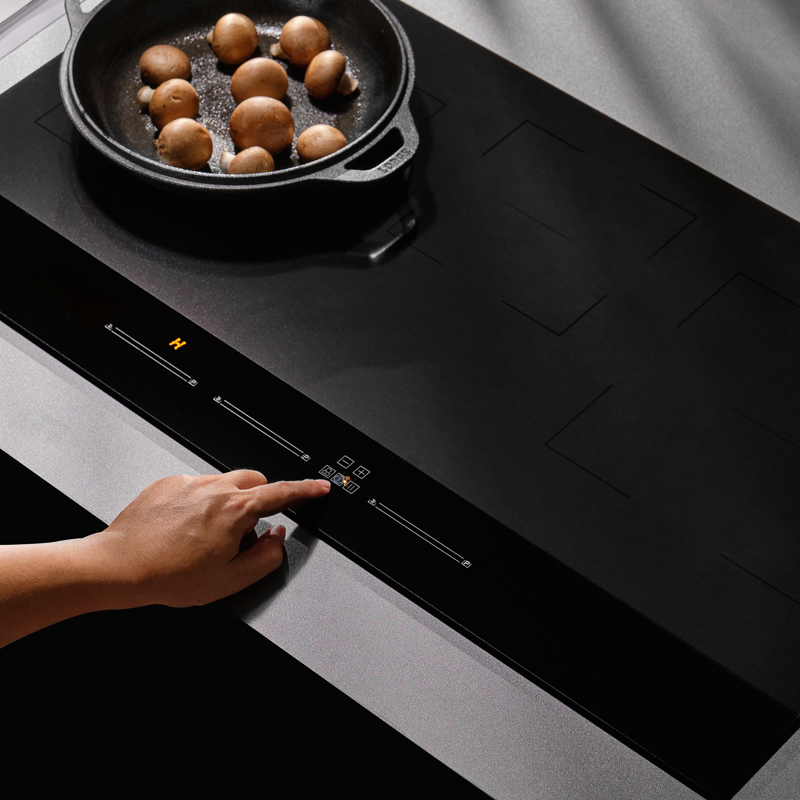 Bếp kính âm 3 từ Skylux MH-803